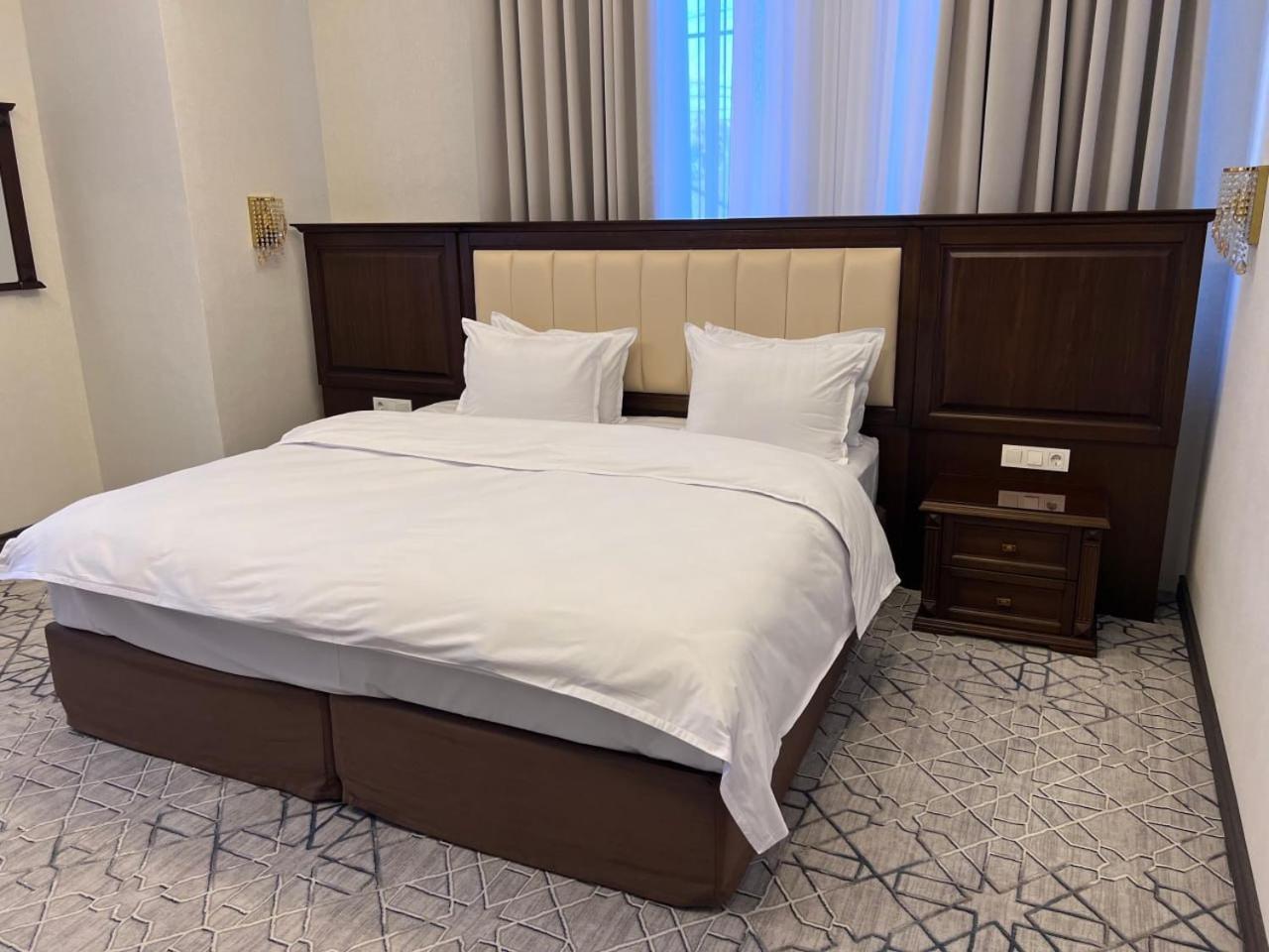 Grand Plaza Hotel Самарканд Экстерьер фото
