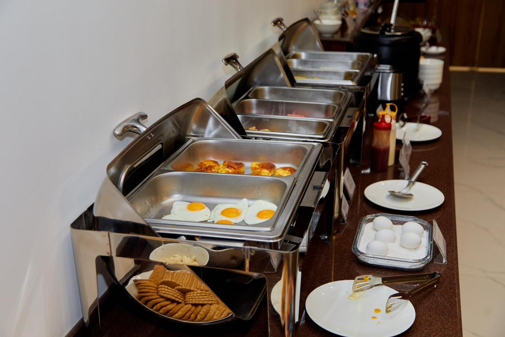 Grand Plaza Hotel Самарканд Экстерьер фото